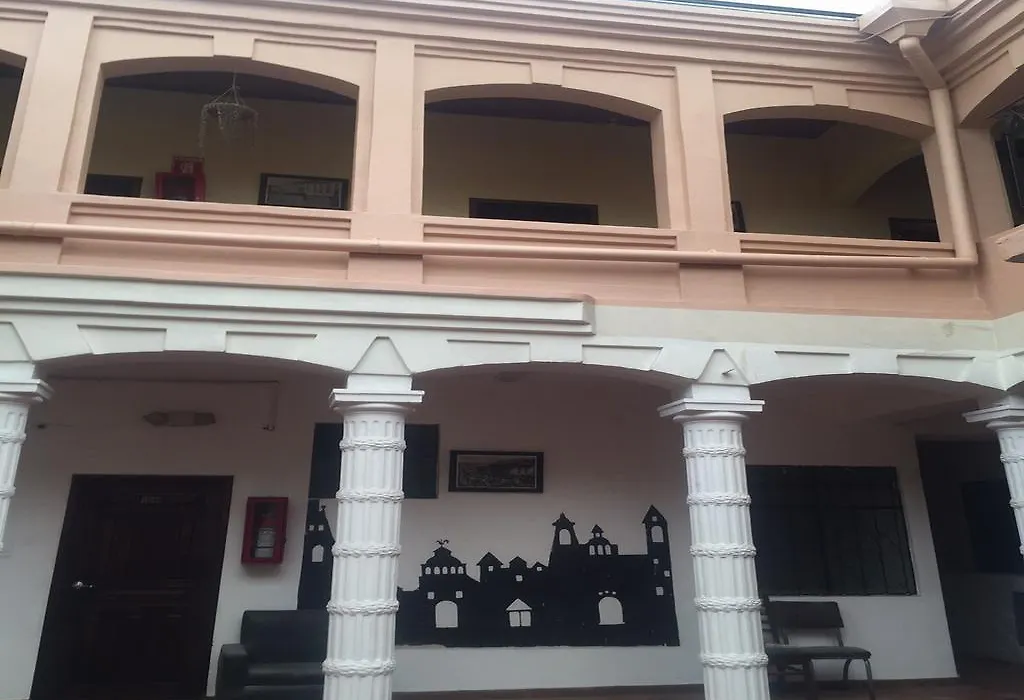 Casa de hóspedes Liz *